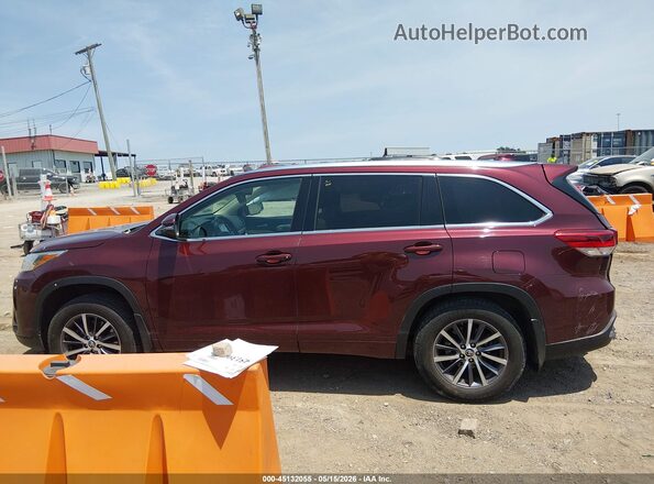 5TDJZRFH0JS491860 2018 TOYOTA HIGHLANDER Beige 360 interior view