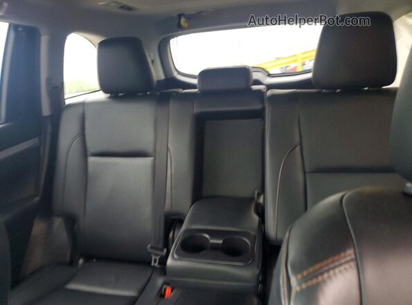 5TDJZRFH0KS708440 2019 TOYOTA HIGHLANDER Бордовый Вид задних сидений