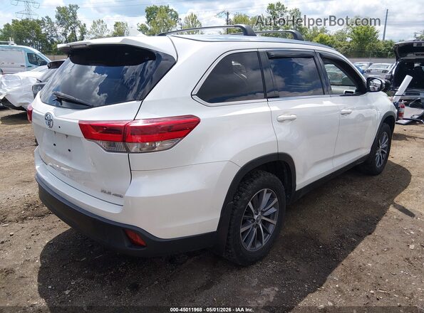 5TDJZRFH0KS993348 2019 TOYOTA LE White 