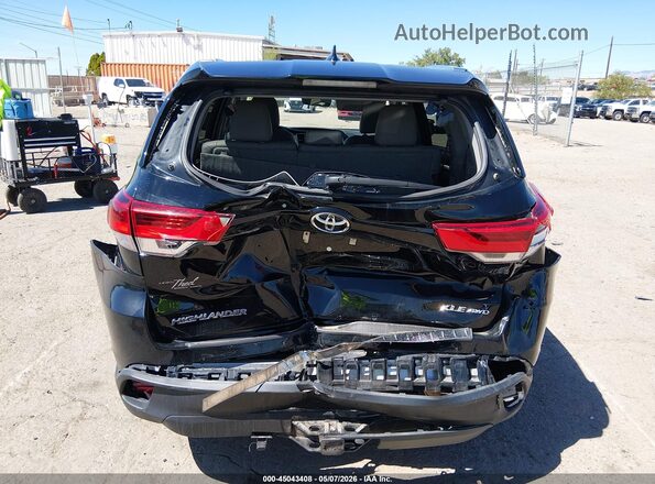 5TDJZRFH2HS511732 2017 TOYOTA LE Black Widok z przodu