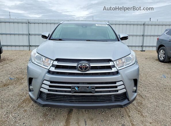 5TDJZRFH2JS523403 2018 TOYOTA HIGHLANDER Silver წინა ხედი