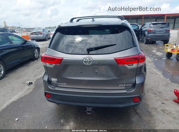 5TDJZRFH2JS866020 2018 TOYOTA HIGHLANDER Бежевый 
