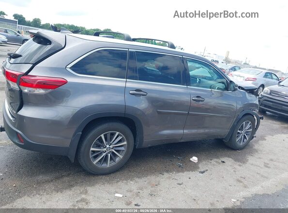 5TDJZRFH2JS866020 2018 TOYOTA HIGHLANDER Бежевый Вид задней части салона