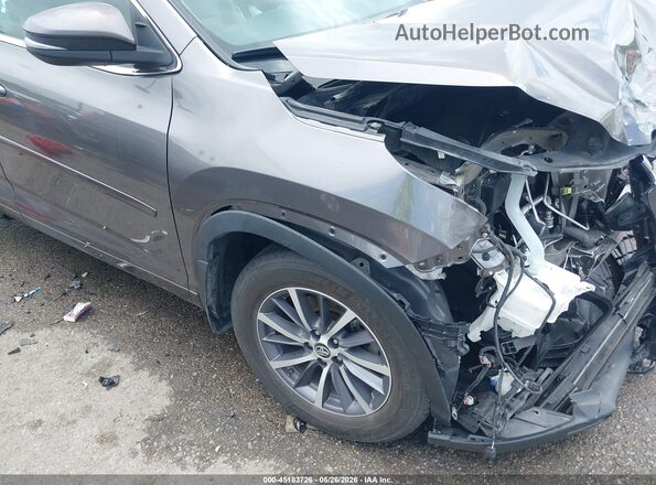 5TDJZRFH2JS866020 2018 TOYOTA HIGHLANDER Бежевый 
