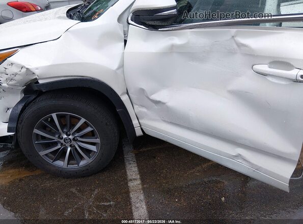 5TDJZRFH3HS508242 2017 TOYOTA HIGHLANDER White 