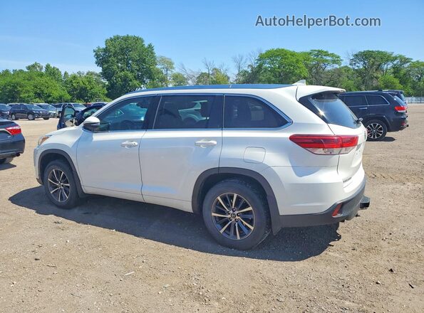 5TDJZRFH3JS532451 2018 TOYOTA HIGHLANDER White 