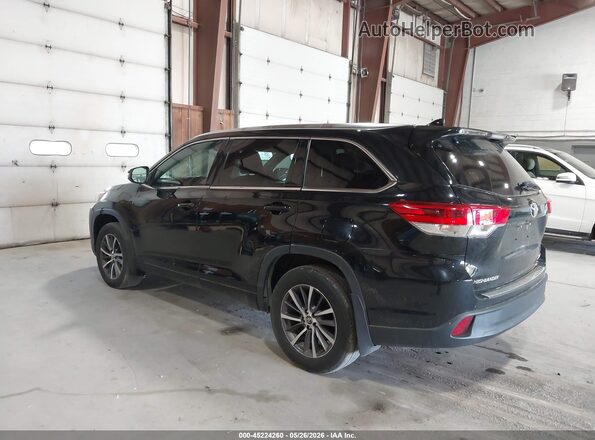 5TDJZRFH4JS829048 2018 TOYOTA HIGHLANDER Black 