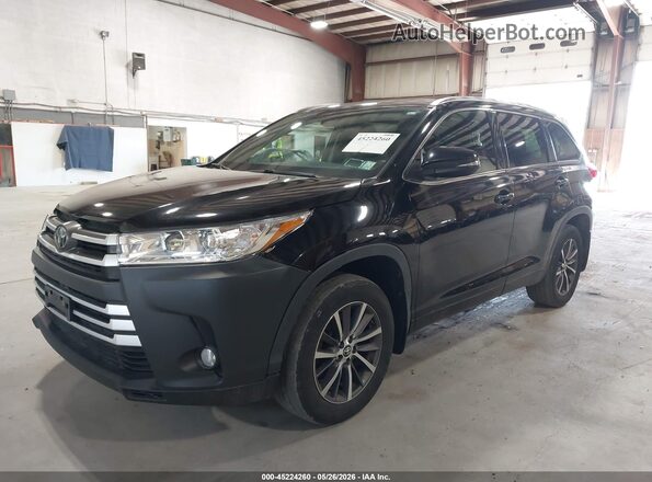 5TDJZRFH4JS829048 2018 TOYOTA HIGHLANDER Black 