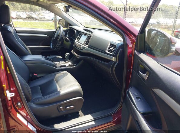 5TDJZRFH5HS375144 2017 TOYOTA HIGHLANDER Burgundy Front interior view