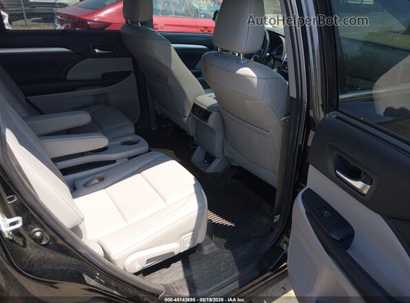 5TDJZRFH5JS546609 2018 TOYOTA HIGHLANDER Black Widok naklejki z numerem VIN