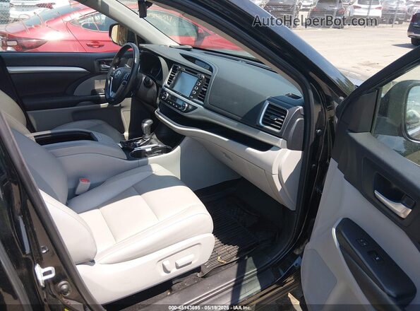 5TDJZRFH5JS546609 2018 TOYOTA HIGHLANDER Black Widok wnętrza z przodu