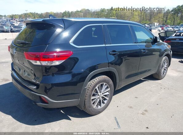 5TDJZRFH6HS375024 2017 TOYOTA LE Black 