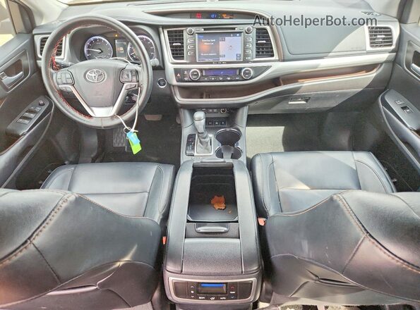5TDJZRFH6JS823574 2018 TOYOTA HIGHLANDER Black 