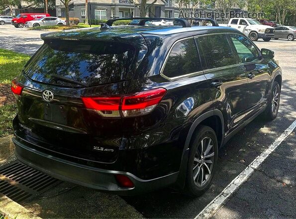 5TDJZRFH6KS604292 2019 TOYOTA HIGHLANDER Black Przód prawy