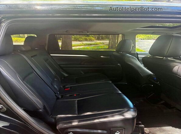 5TDJZRFH6KS604292 2019 TOYOTA HIGHLANDER Black Widok z tyłu