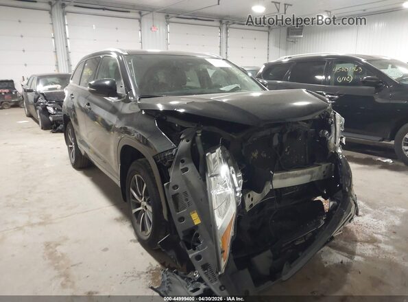 5TDJZRFH8HS437927 2017 TOYOTA LE Black Widok z przodu