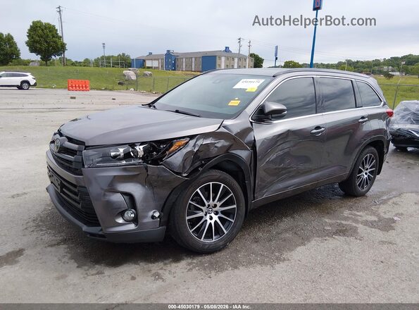 5TDJZRFH8JS540917 2018 TOYOTA HIGHLANDER Gray Front left