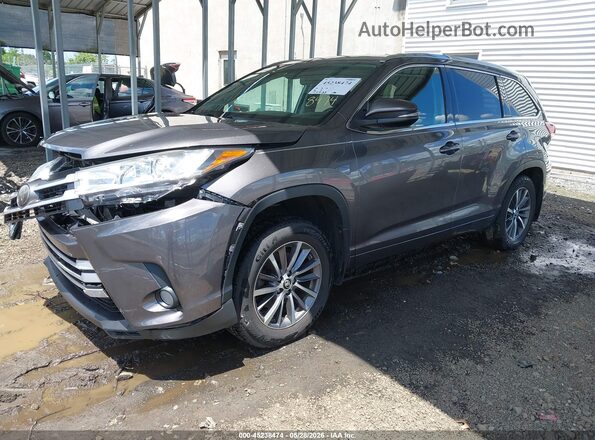 5TDJZRFH8JS542313 2018 TOYOTA HIGHLANDER Gray Передня ліва чверть