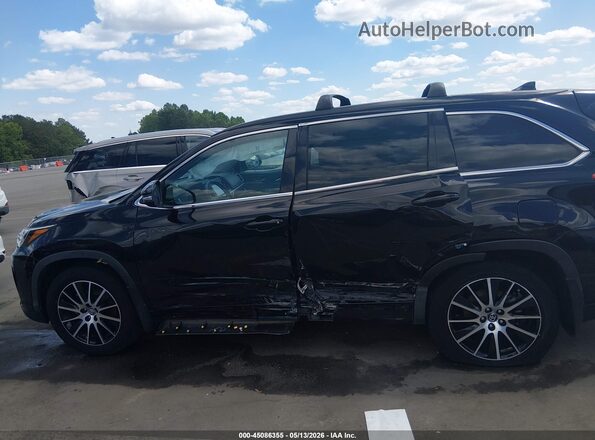 5TDJZRFHXHS396460 2017 TOYOTA HIGHLANDER Black 360 interior view