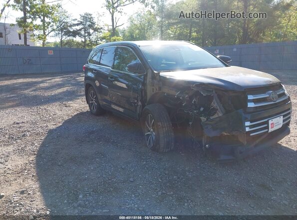 5TDJZRFHXHS421793 2017 TOYOTA HIGHLANDER Черный Вид спереди