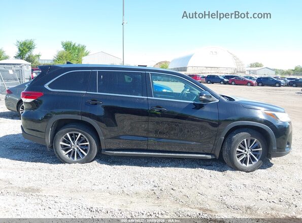 5TDJZRFHXJS538537 2018 TOYOTA LE Black 