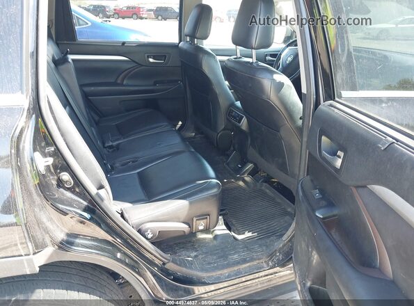 5TDJZRFHXJS538537 2018 TOYOTA LE Black 