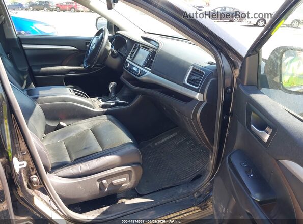 5TDJZRFHXJS538537 2018 TOYOTA LE Black 