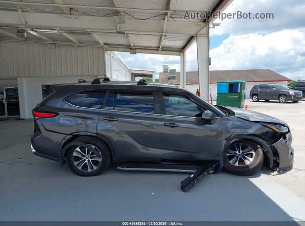 5TDKDRAH0PS031875 2023 TOYOTA HIGHLANDER Серый 