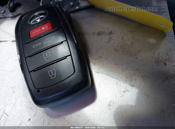 5TDKDRAH1RS534690 2024 TOYOTA HIGHLANDER Blue 