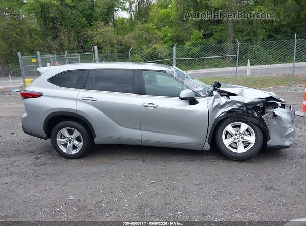 5TDKDRAH2PS026502 2023 TOYOTA LE Silver Rear interior view