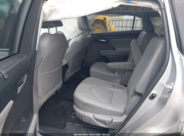 5TDKDRAH8PS516880 2023 TOYOTA HIGHLANDER Gray Widok naklejki z numerem VIN
