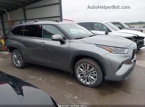 5TDKDRBH4SS590403 2025 TOYOTA HIGHLANDER Gray უკანა სალონის ხედი