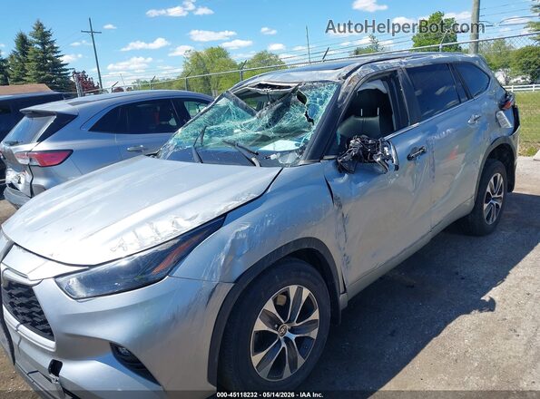 5TDKDRBH7PS026882 2023 TOYOTA HIGHLANDER Silver წინა ხედი
