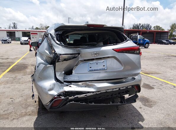 5TDKDRBH8PS016247 2023 TOYOTA LE Silver 