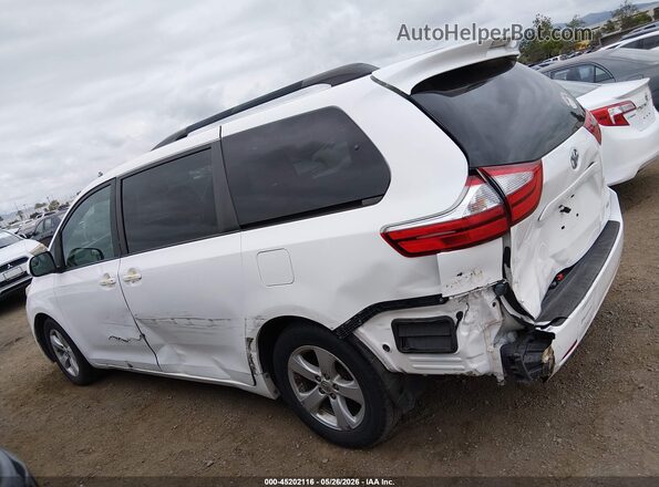 5TDKK3DC0GS719152 2016 TOYOTA SIENNA White 360 interior view