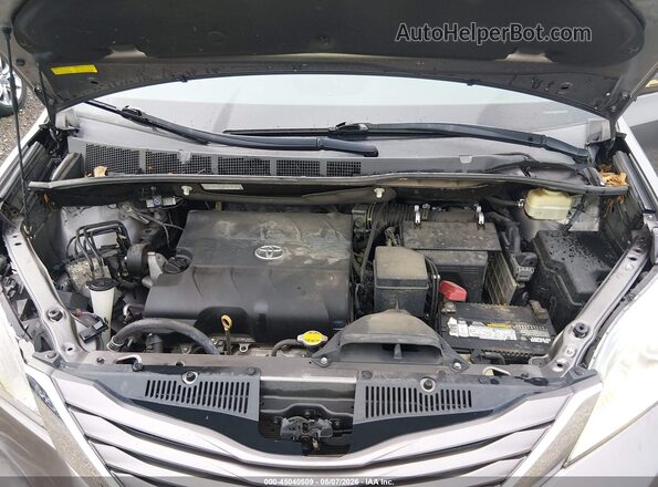 5TDKK3DC0GS754502 2016 TOYOTA LE Gray Вид ззаду