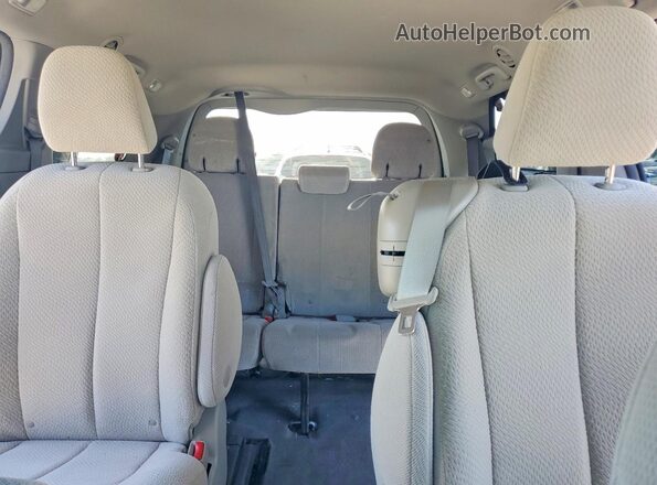5TDKK3DC4GS691064 2016 TOYOTA SIENNA Синий Вид задних сидений