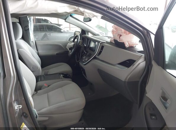 5TDKK3DC5GS741647 2016 TOYOTA SIENNA Gray წინა სალონის ხედი