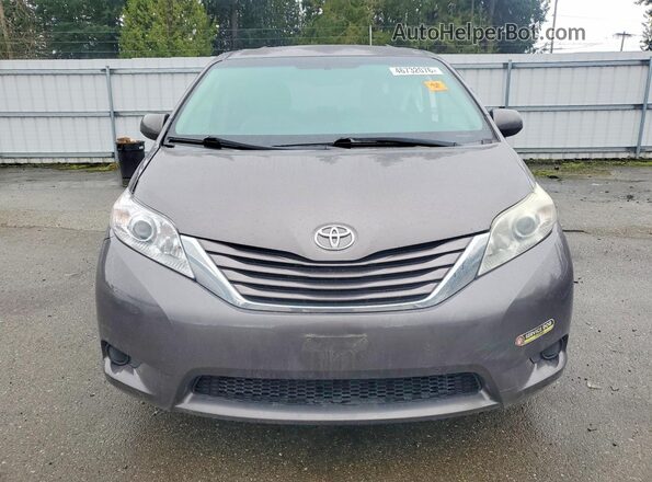 5TDKK3DC9GS746480 2016 TOYOTA SIENNA Gray Widok z przodu