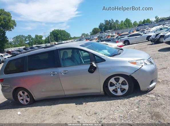 5TDKK3DCXGS726819 2016 TOYOTA SIENNA Silver 