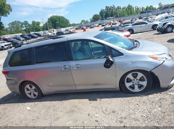 5TDKK3DCXGS726819 2016 TOYOTA SIENNA Silver 
