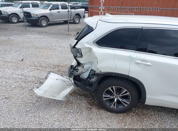 5TDKKRFH2GS155435 2016 TOYOTA HIGHLANDER White 