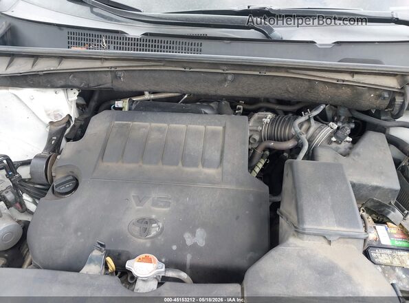 5TDKKRFH2GS155435 2016 TOYOTA HIGHLANDER White Вид ззаду