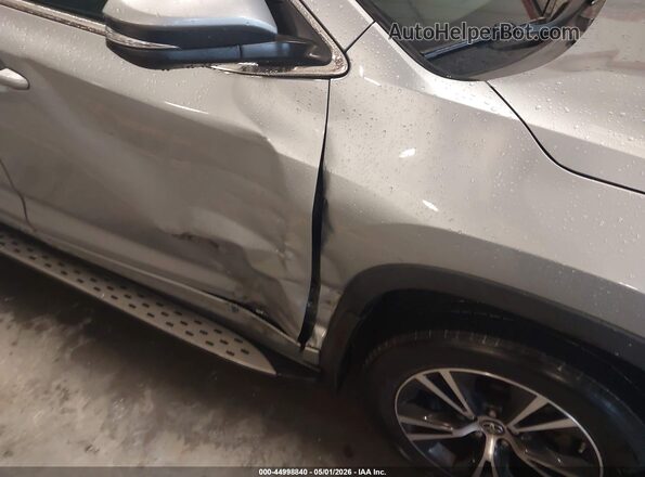5TDKKRFH6GS140372 2016 TOYOTA LE Gray Front view
