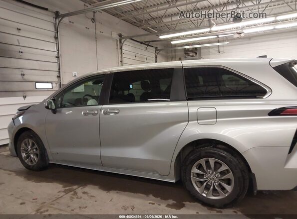 5TDKRKEC0MS008745 2021 TOYOTA LE Silver 
