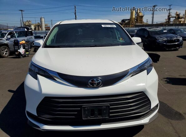 5TDKRKEC1TS301035 2026 TOYOTA SIENNA White Vista frontal