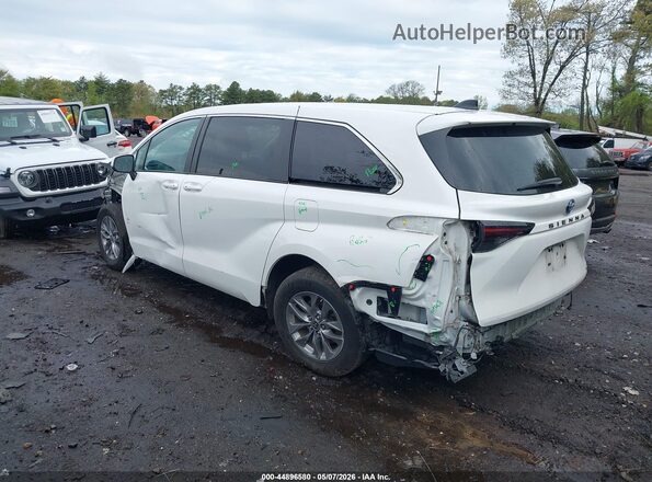 5TDKRKEC2PS154052 2023 TOYOTA LE White Rear left