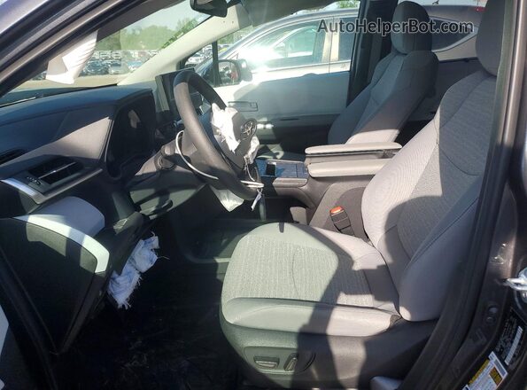 5TDKRKEC2SS278413 2025 TOYOTA LE Gray Widok wnętrza z przodu