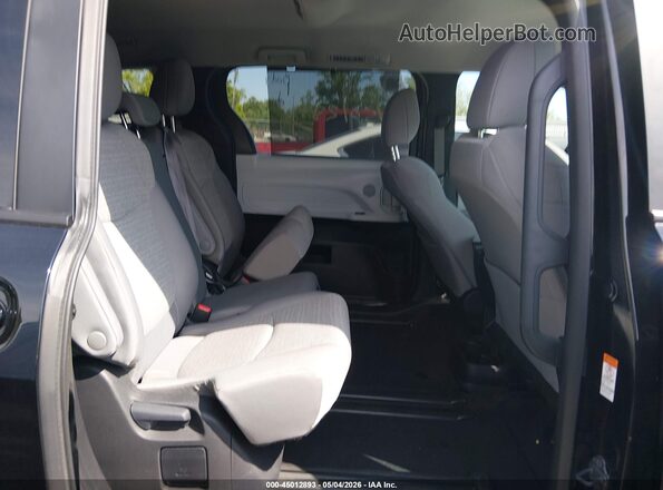 5TDKRKEC4SS240763 2025 TOYOTA LE Gray 