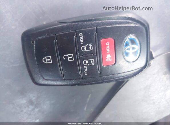 5TDKRKEC5MS056189 2021 TOYOTA LE Blue Առջևի վահանակի տեսք